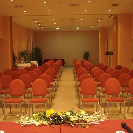 Hotel Langhe & Monferrato Costigliole d'Asti Extérieur photo