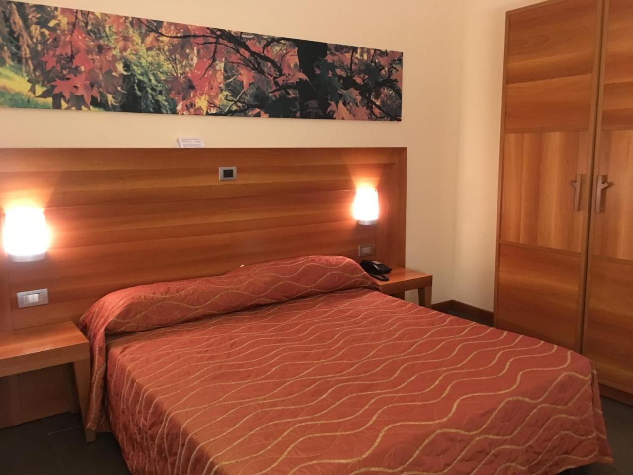 Hotel Langhe & Monferrato Costigliole d'Asti Extérieur photo